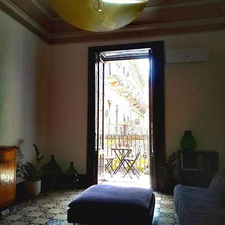 Pantano House * Catane